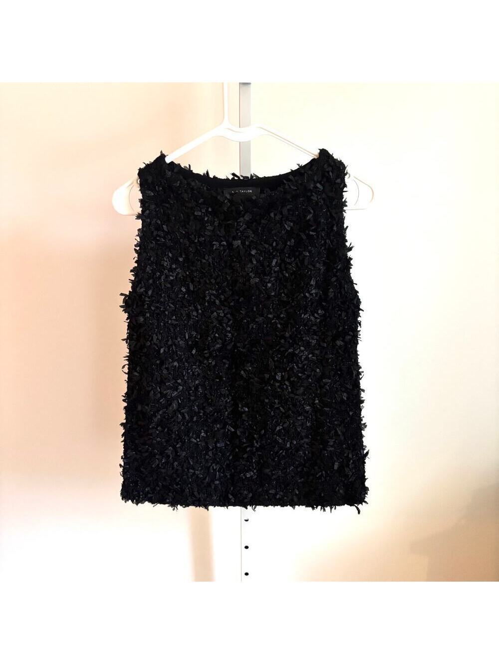 Ann Taylor EUC Women's Black Sleeveless Textured Tank Blouse Size M
